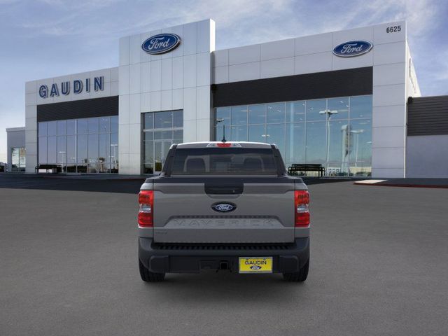 New 2026 Ford Maverick XLT 4D Crew Cab