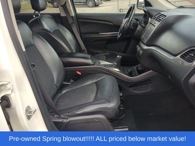 Used 2020 White Dodge Crossroad image 48