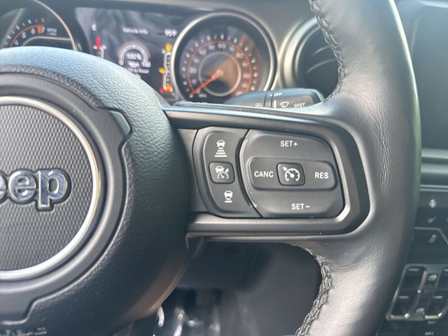 Used 2021 Gray Jeep Willys image 18