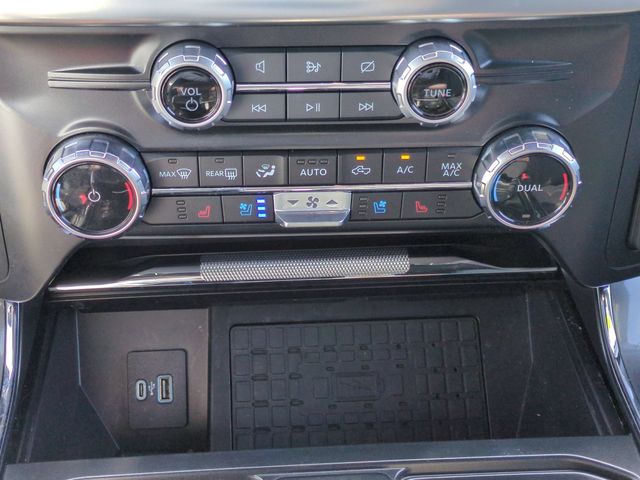 Used 2023 Gray Ford Lariat image 25