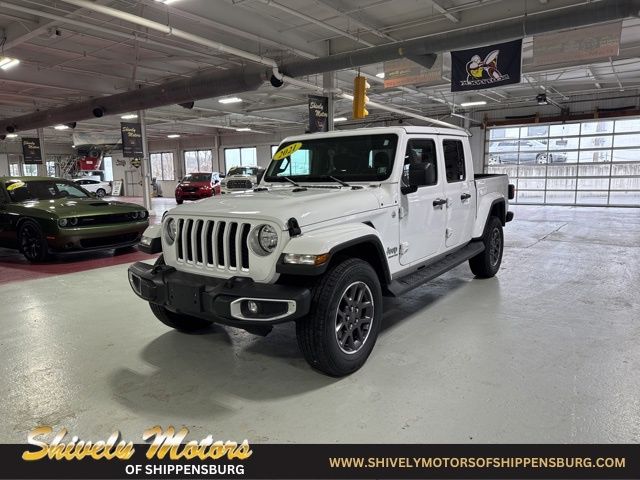 2021 Jeep Gladiator Overland Crew Cab 4WD