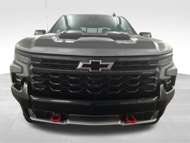 2023 Chevrolet Silverado 1500 ZR2 — photo 2