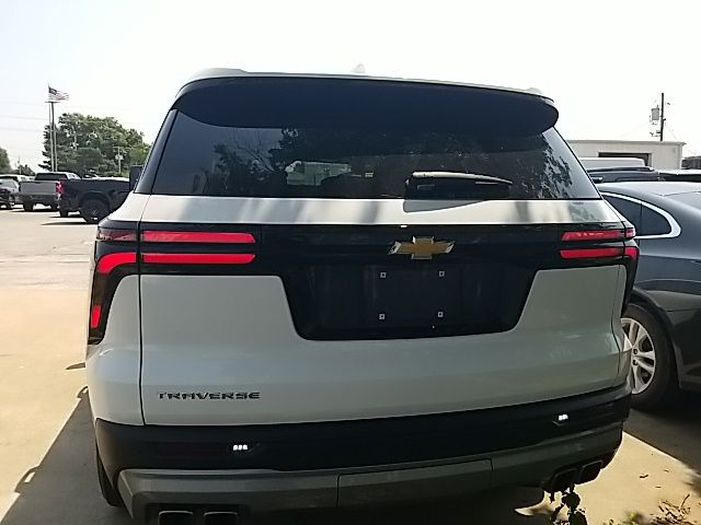 Used 2025 Chevrolet Traverse SUV