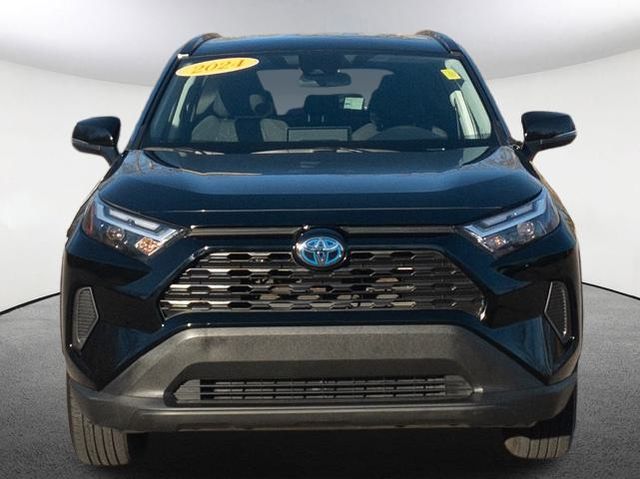 2024 Toyota RAV4 Hybrid XLE 12