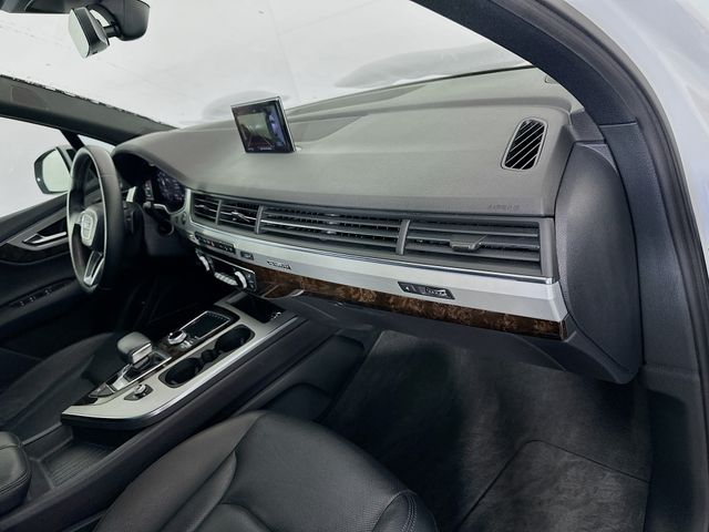 Thumbnail: 2019 Audi Q7 - 31