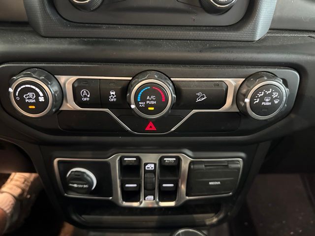 2019 Ocean Blue Metallic Clearcoat Jeep Wrangler Unlimited Sport S 4X4 SUV