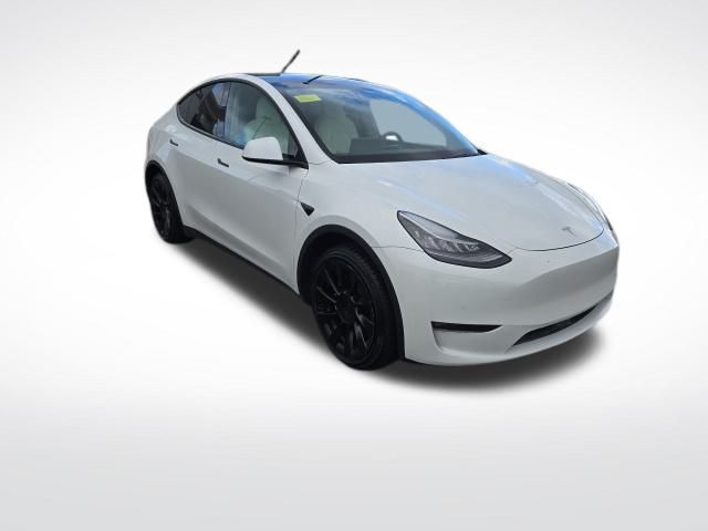 2021 Tesla Model Y Long Range's photo