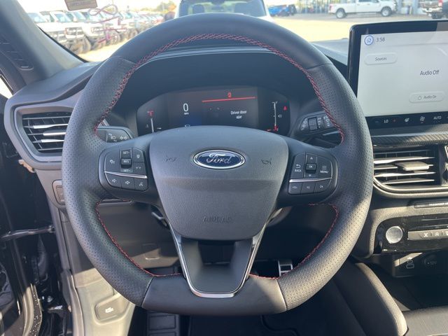 2024 Ford Escape ST-Line 36