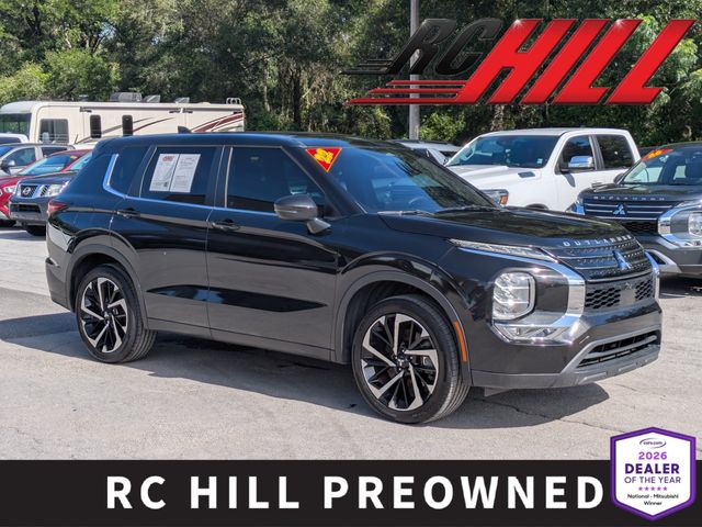 Black Diamond 2022 Mitsubishi Outlander SUV / Crossover Front-Wheel Drive Continuously Variable Transmission