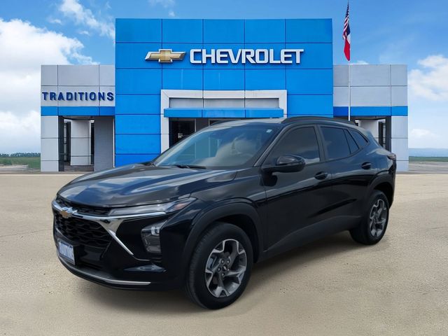 2026 Chevrolet Trax LT - 4