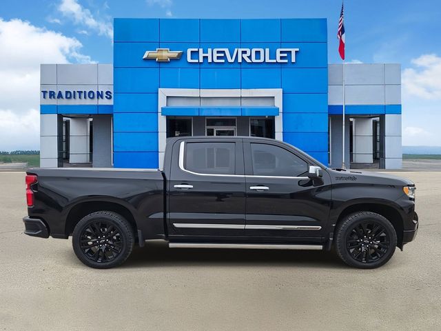 2022 Chevrolet Silverado 1500 High Country - 9