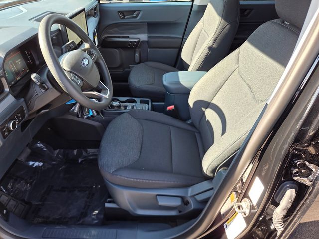 New 2026 Ford Maverick XL 4D Crew Cab