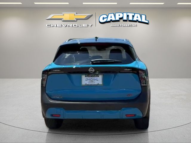 Used 2025 White Nissan SR image 4