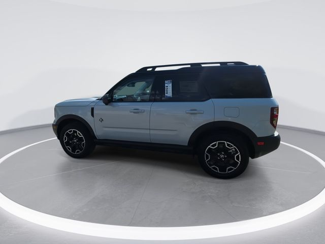 New 2026 White Ford Outer Banks image 5