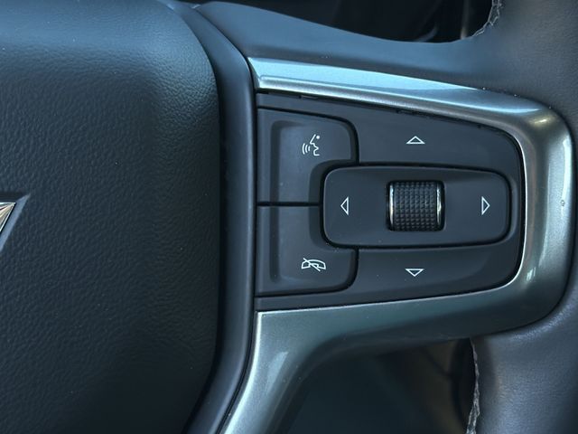 Used 2025 Black Chevrolet LT image 28