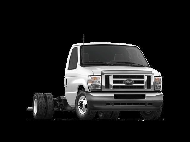 Oxford White 2027 Ford E-Series Chassis Pickup Truck Rear-Wheel Drive 6-Speed Automatic Overdrive