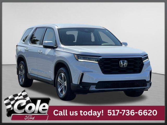 Platinum White Pearl 2025 Honda Pilot SUV / Crossover All-Wheel Drive Automatic