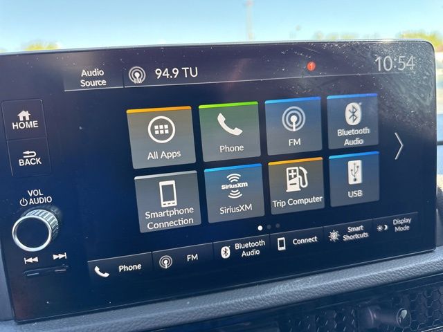 View vehicle photo 4