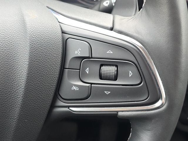 2023 Buick Envision Essence:C02556