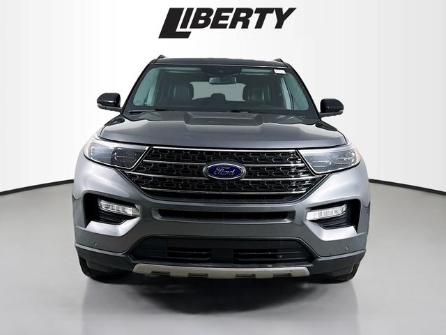 2023 Ford Explorer XLT photo
