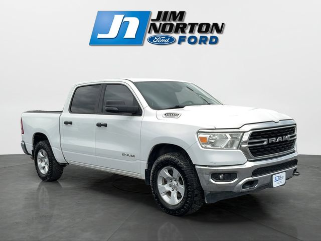 Bright White Clearcoat 2023 RAM 1500 Big Horn Crew Cab 4WD Pickup Truck Four-Wheel Drive 8-Speed Automatic