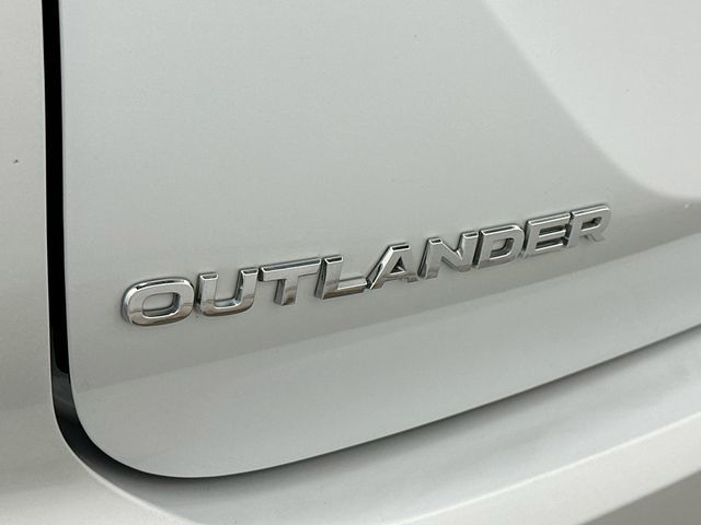 2023 Mitsubishi Outlander   at Rafferty Subaru