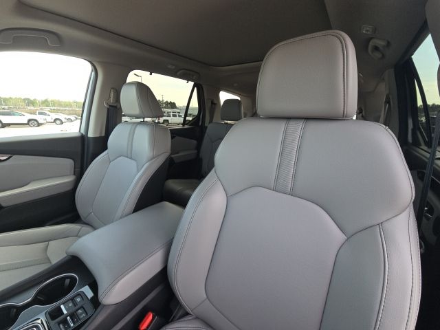 2024 Honda Pilot Touring:C02566