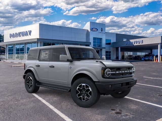 New 2026 White Ford Outer Banks image 7