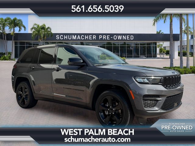 Baltic Gray Metallic Clearcoat 2024 Jeep Grand Cherokee SUV / Crossover Four-Wheel Drive 8-Speed Automatic