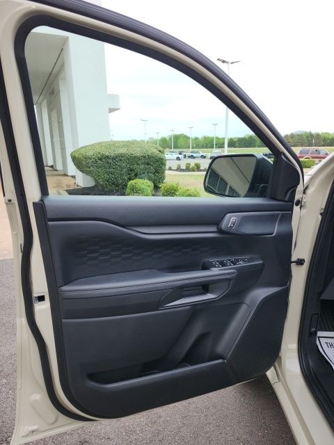 New 2026 Beige Ford XLT image 19