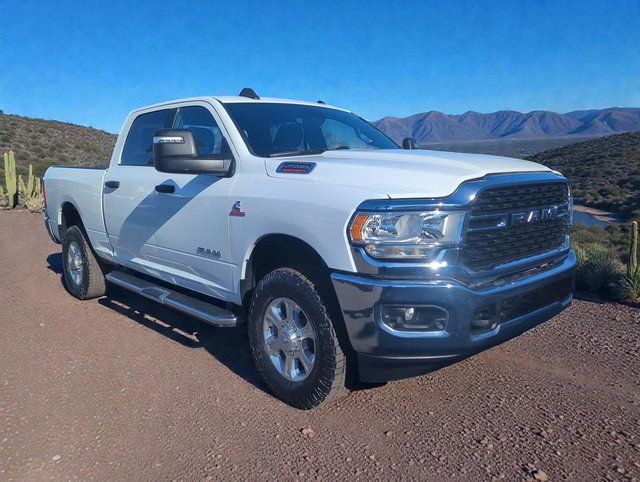 2024 RAM 2500 Big Horn Crew Cab 4WD