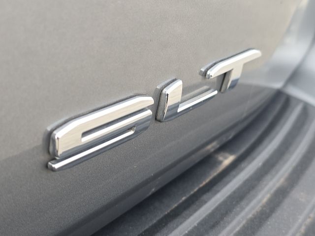 2023 GMC Yukon SLT:45104A