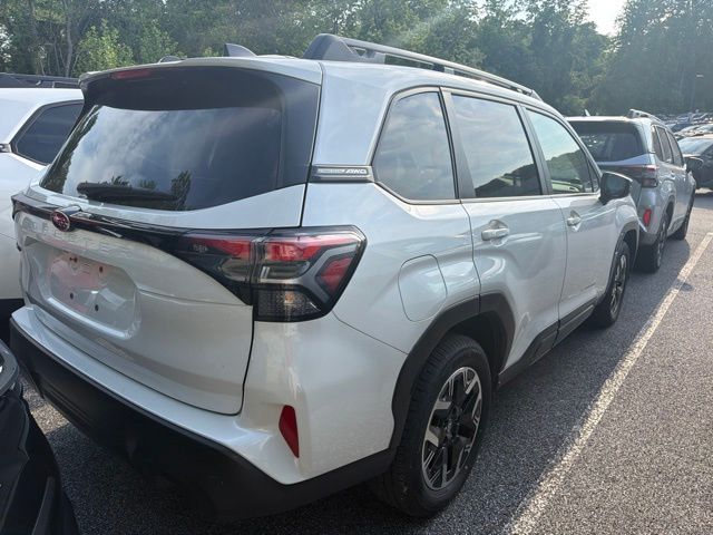 2025 Subaru Forester Premium - 4