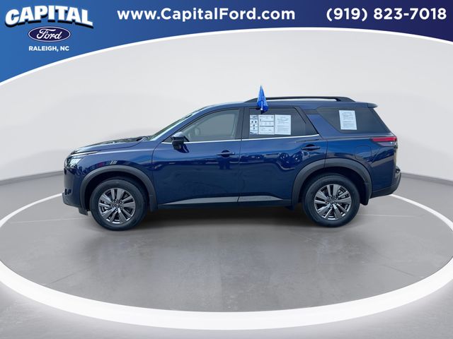 Used 2025 Blue Nissan SV image 5