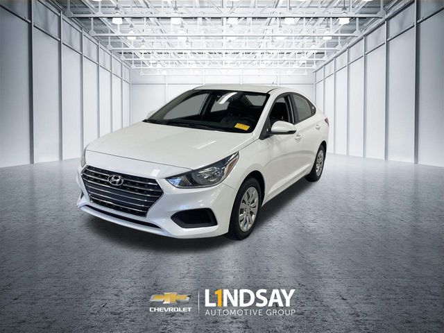 2022 Hyundai Accent SE FWD