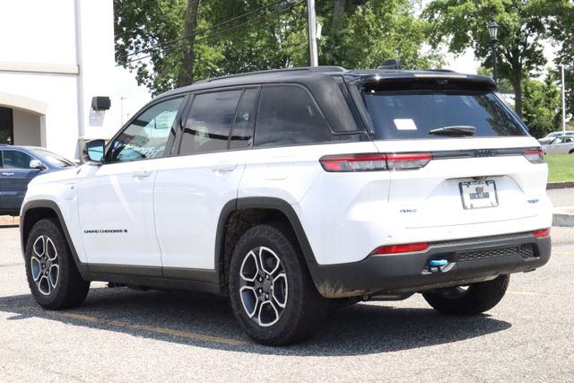 2023 Jeep Grand Cherokee Trailhawk 4xe 7