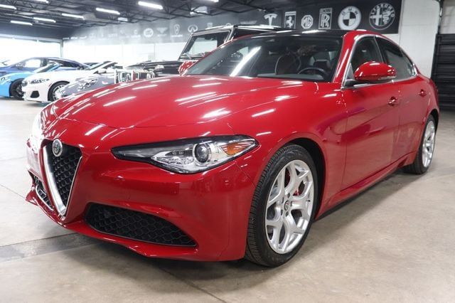 Alfa Rosso 2021 Alfa Romeo Giulia Ti RWD Sedan Rear-Wheel Drive Automatic