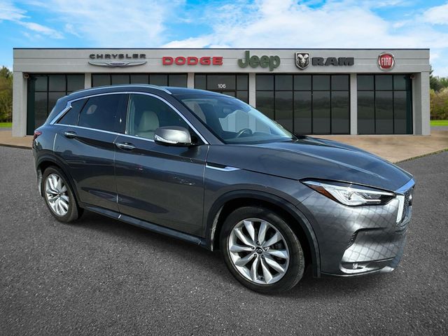 Gray (Graphite Shadow) 2019 INFINITI QX50 Essential AWD SUV / Crossover All-Wheel Drive Continuously Variable Transmission