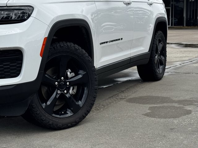 2023 Jeep Grand Cherokee Altitude X White at River Oaks CDJR