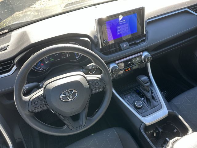 2024 Toyota RAV4 Hybrid XLE 13