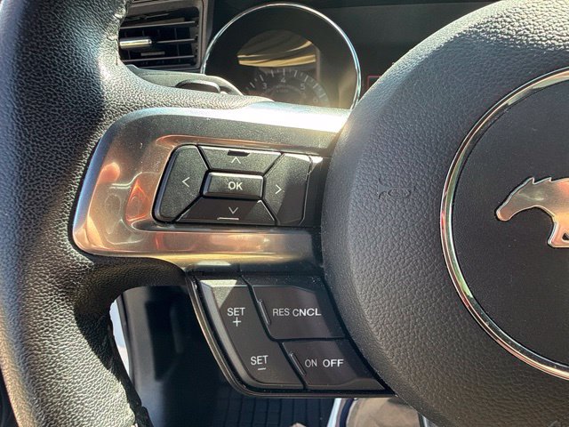 Used 2016 White Ford V6 image 12
