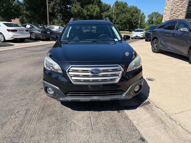 Used 2017 Black Subaru 2.5i Premium image 2