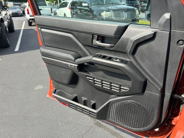 2025 Toyota Tacoma TRD Off Road - Photo 28