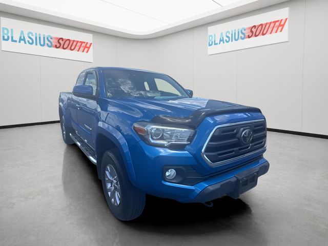 Blazing Blue 2018 Toyota Tacoma SR5 V6 Access Cab 4WD Pickup Truck Four-Wheel Drive 6-Speed Automatic