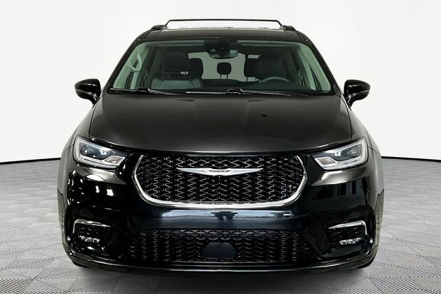 Used 2022 Chrysler Pacifica For Sale in OLIVE BRANCH, MS