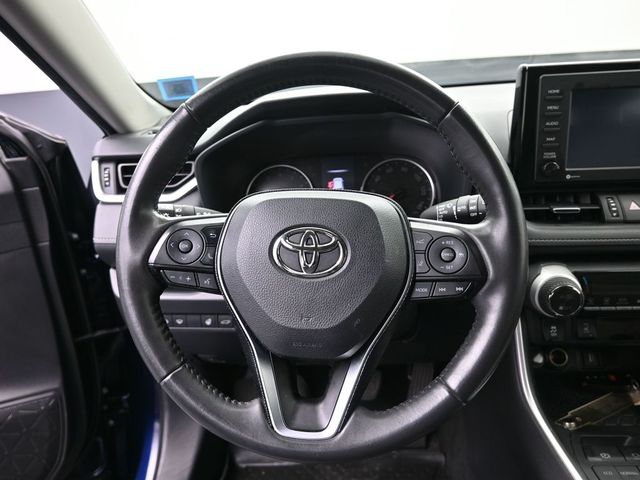 2021 Toyota RAV4 XLE Premium 13