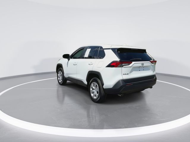 Used 2025 White Toyota LE image 8