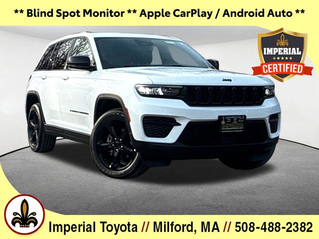 Bright White Clearcoat 2023 Jeep Grand Cherokee Altitude 4WD SUV / Crossover Four-Wheel Drive 8-Speed Automatic