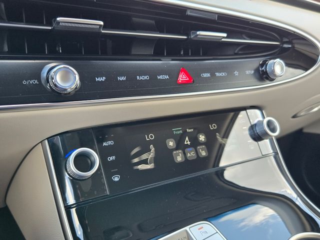 2027 Genesis Gv70