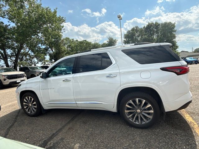 2023 Summit White Chevrolet Traverse Premier AWD SUV
